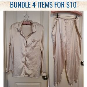 Vintage Victoroas Secret Satin Pajama Set in Cream Sz L *Flaws